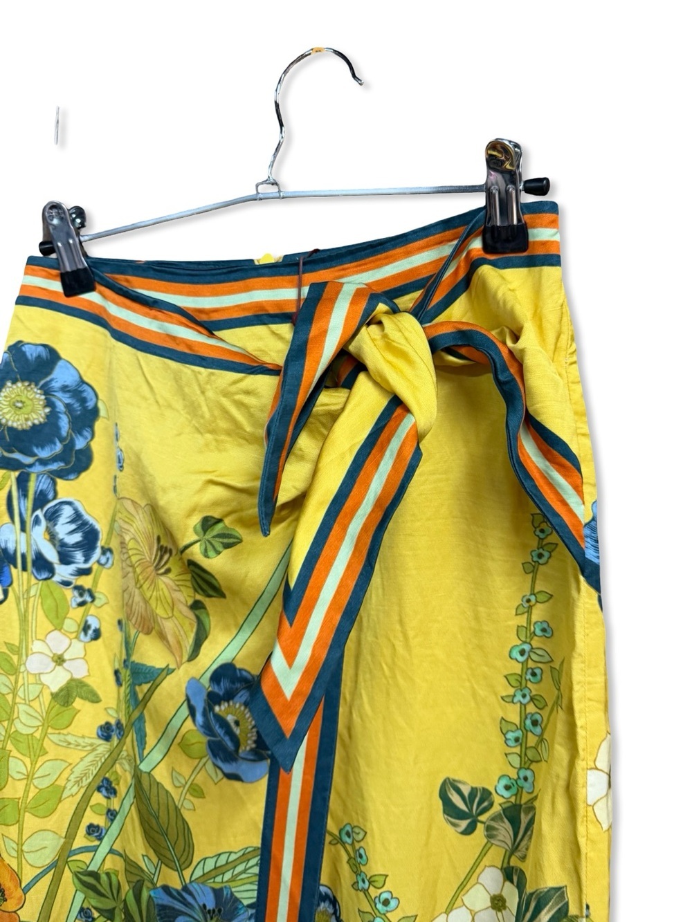 Alemais Cresida Sarong Skirt Yellow Floral Wrap Midi floral Revolve $425 Sz 0 - Picture 7 of 11